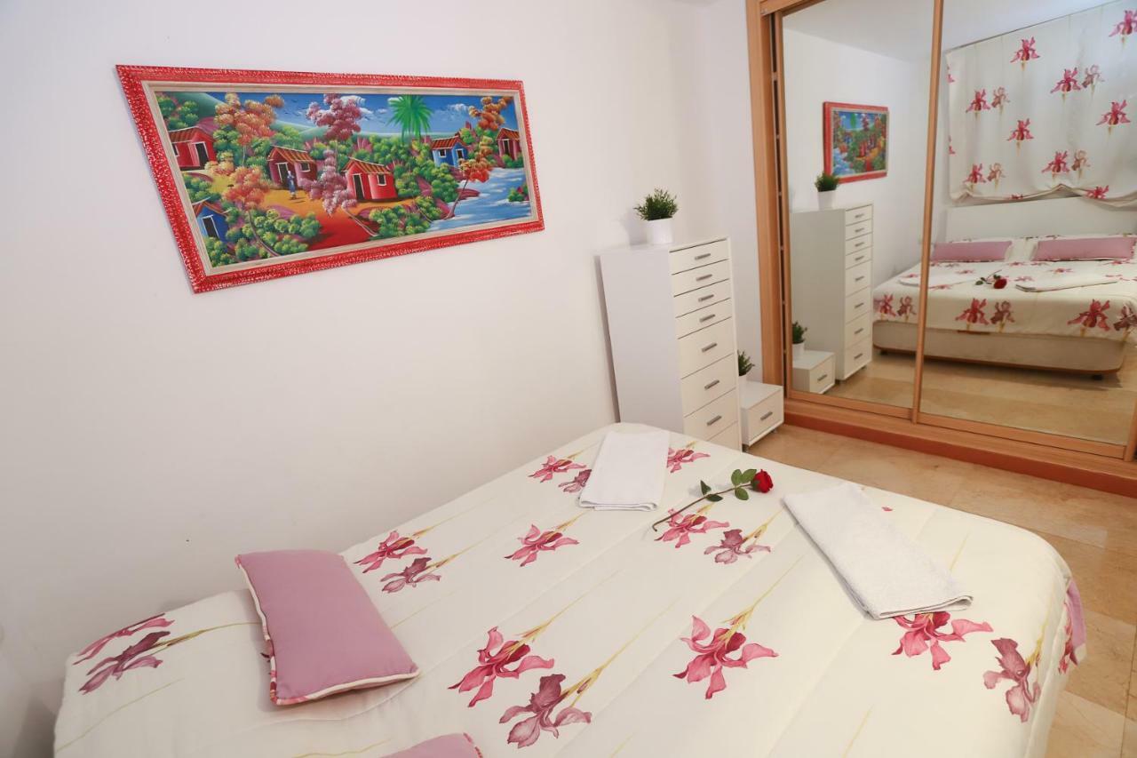 Costa Daurada Apartaments - Zurbaran Salou Ngoại thất bức ảnh