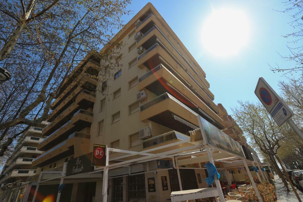 Costa Daurada Apartaments - Zurbaran Salou Ngoại thất bức ảnh